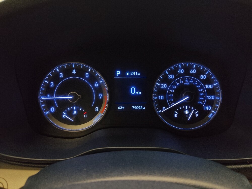 2021 Hyundai Venue in Lombard, IL 60148 - 18140610 23