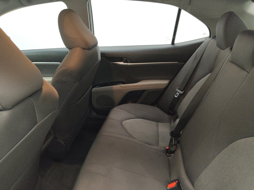 2018 Toyota Camry in Lombard, IL 60148 - 18140612 18
