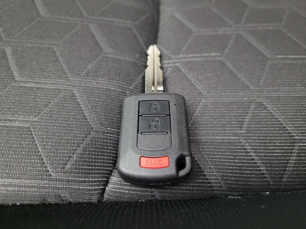 2020 Mitsubishi Outlander Sport in Grand Rapids, MI 49508 - 18140614 32