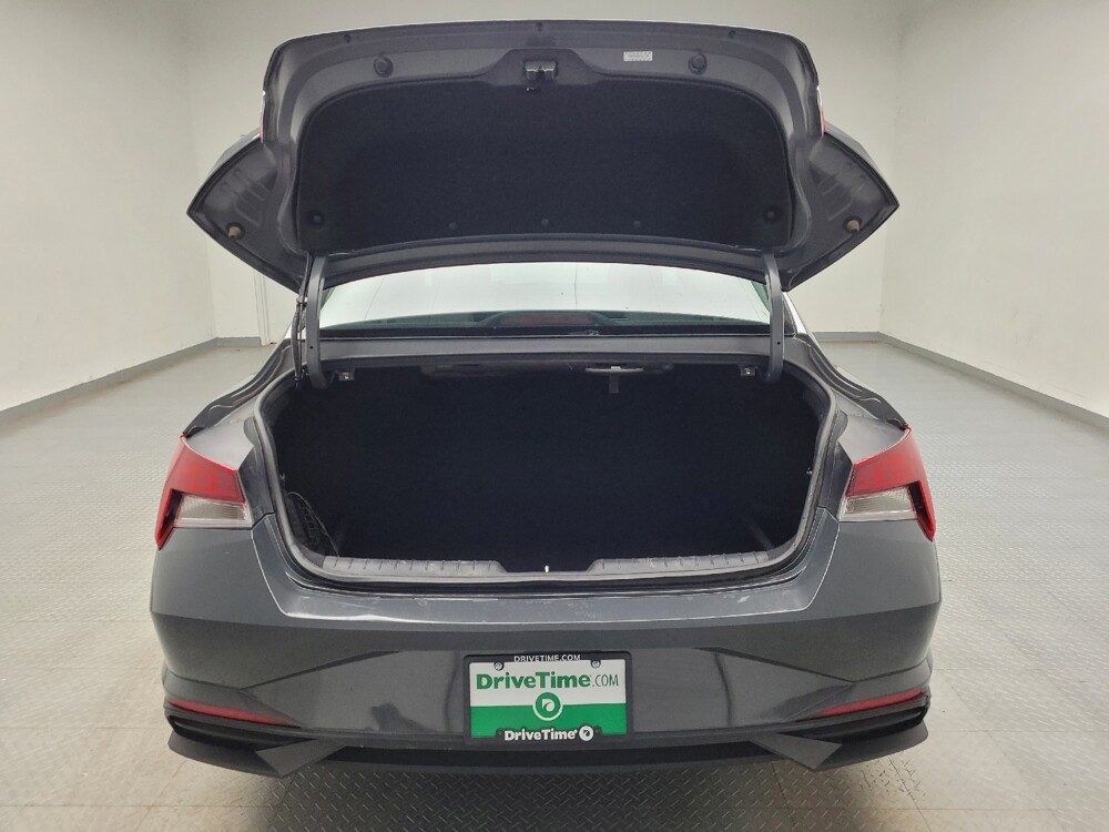 2023 Hyundai Elantra in Eastpointe, MI 48021 - 18140615 29
