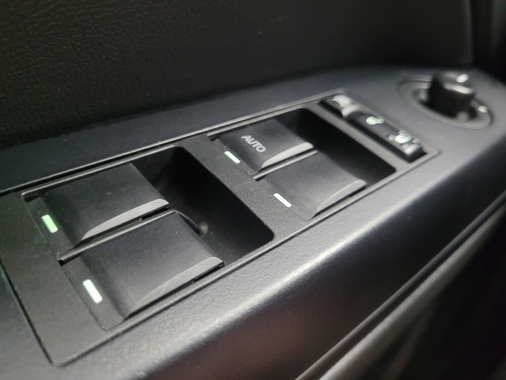2017 Jeep Patriot in Indianapolis, IN 46222 - 18140617 27