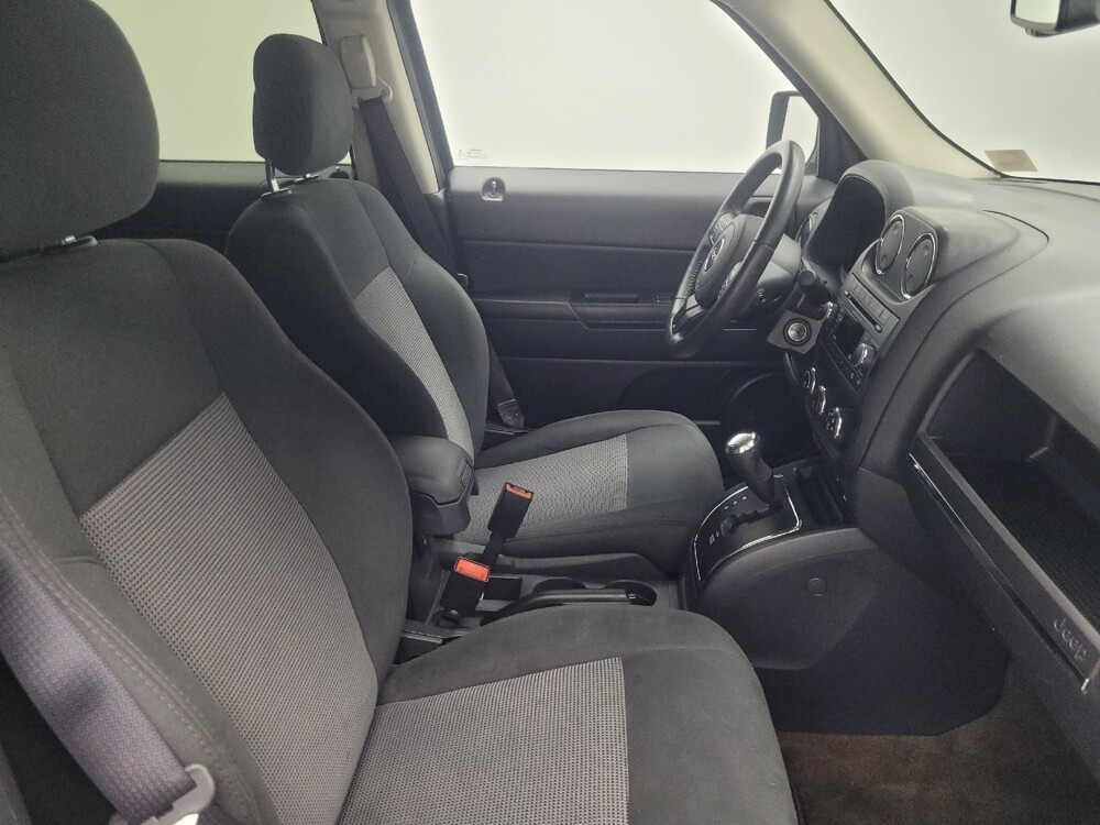 2017 Jeep Patriot in Indianapolis, IN 46222 - 18140617 21