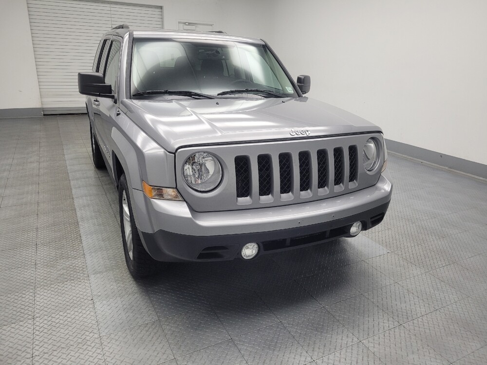 2017 Jeep Patriot in Indianapolis, IN 46222 - 18140617 14