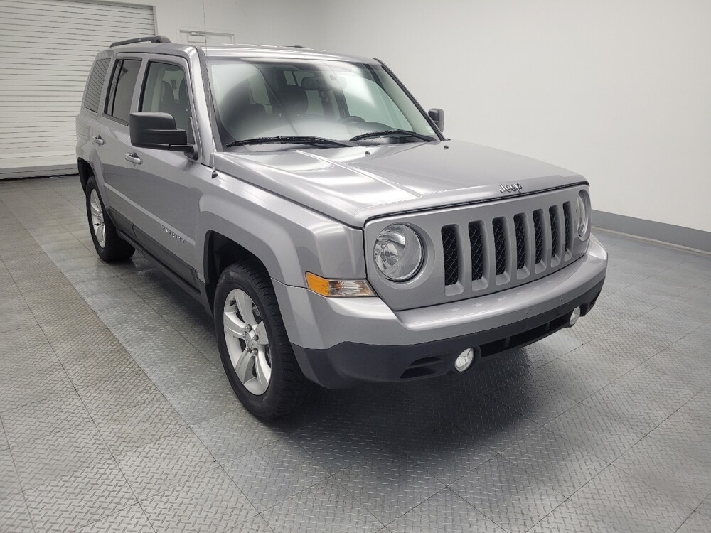 2017 Jeep Patriot in Indianapolis, IN 46222 - 18140617 13