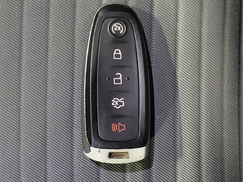 2019 Ford Escape in Mobile, AL 36606 - 18140619 32