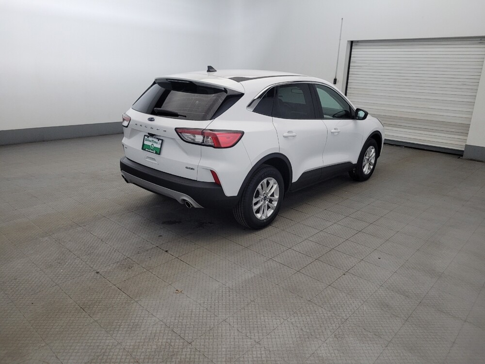 2022 Ford Escape in Newport News, VA 23601 - 18140642 9