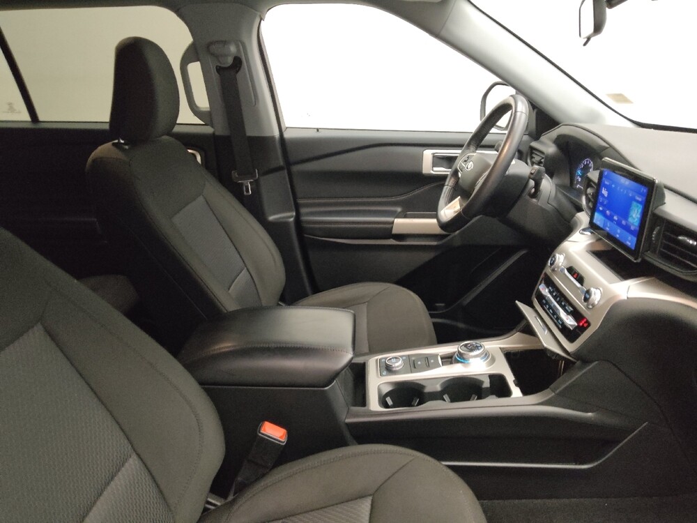 2022 Ford Explorer in Lombard, IL 60148 - 18140648 21
