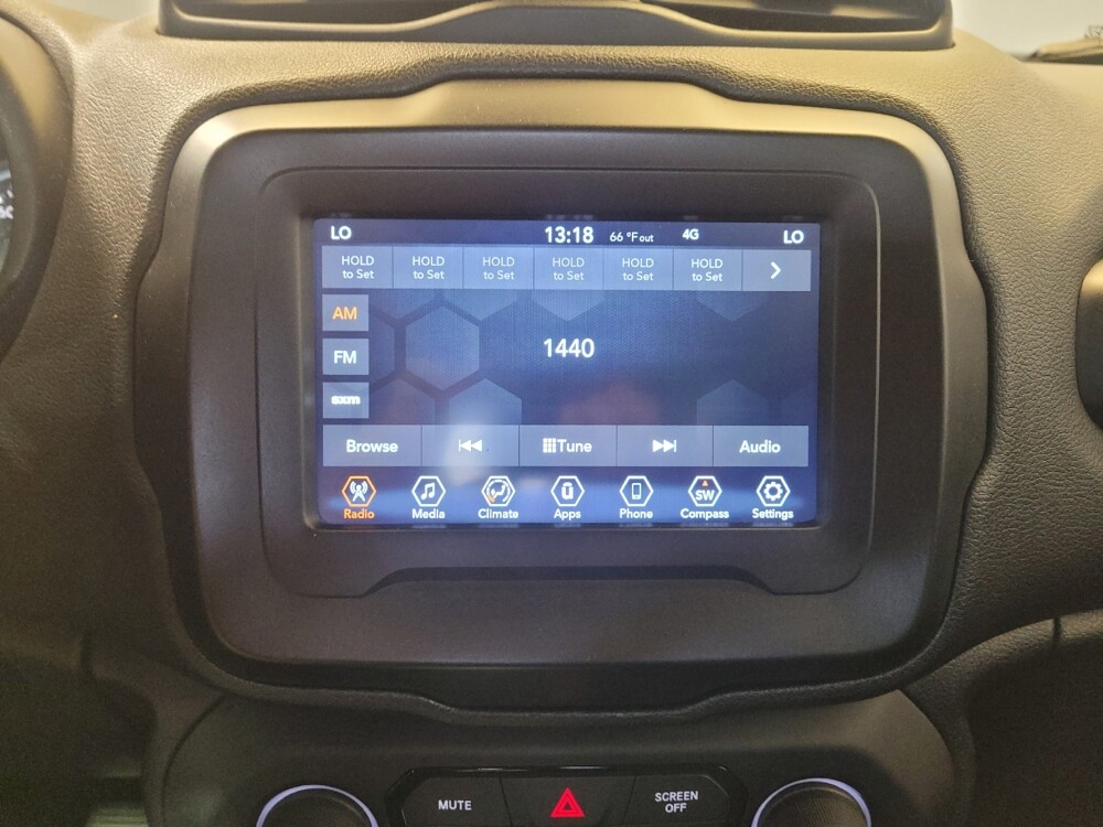 2020 Jeep Renegade in Maple Heights, OH 44137 - 18140669 25