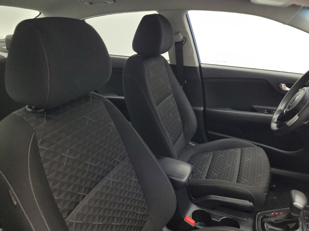 2020 Kia Rio in Wilmington, NC 28405 - 18140671 21