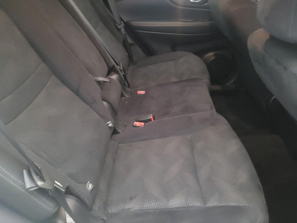 2016 Nissan Rogue in Clearwater, FL 33764 - 18140673 19