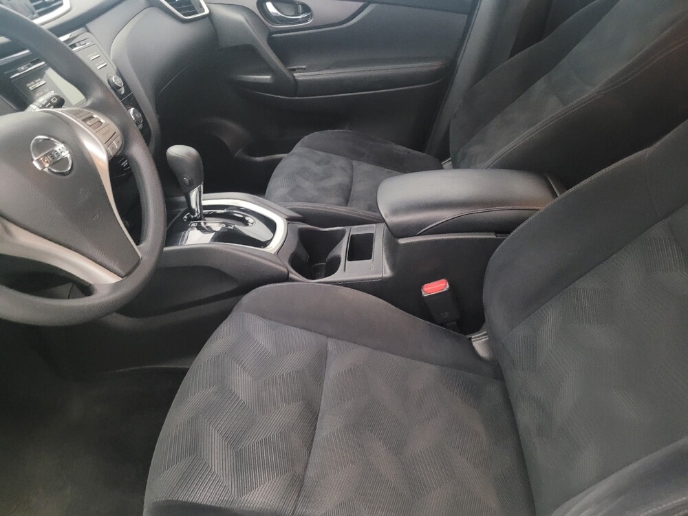 2016 Nissan Rogue in Clearwater, FL 33764 - 18140673 17