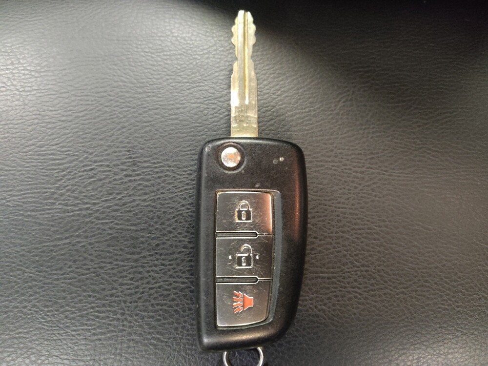 2016 Nissan Rogue in Clearwater, FL 33764 - 18140673 32