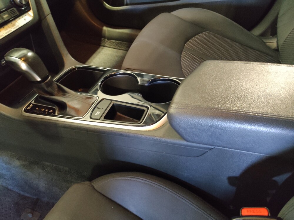 2019 Hyundai Sonata in Pensacola, FL 32505 - 18140675 26