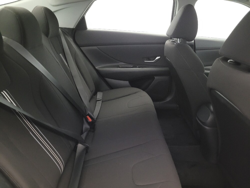2023 Hyundai Elantra in Pittsburgh, PA 15236 - 18140680 19