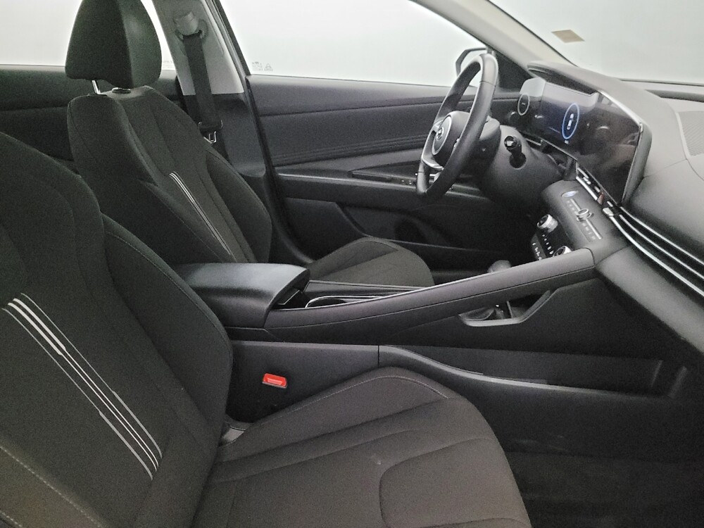 2023 Hyundai Elantra in Pittsburgh, PA 15236 - 18140680 21