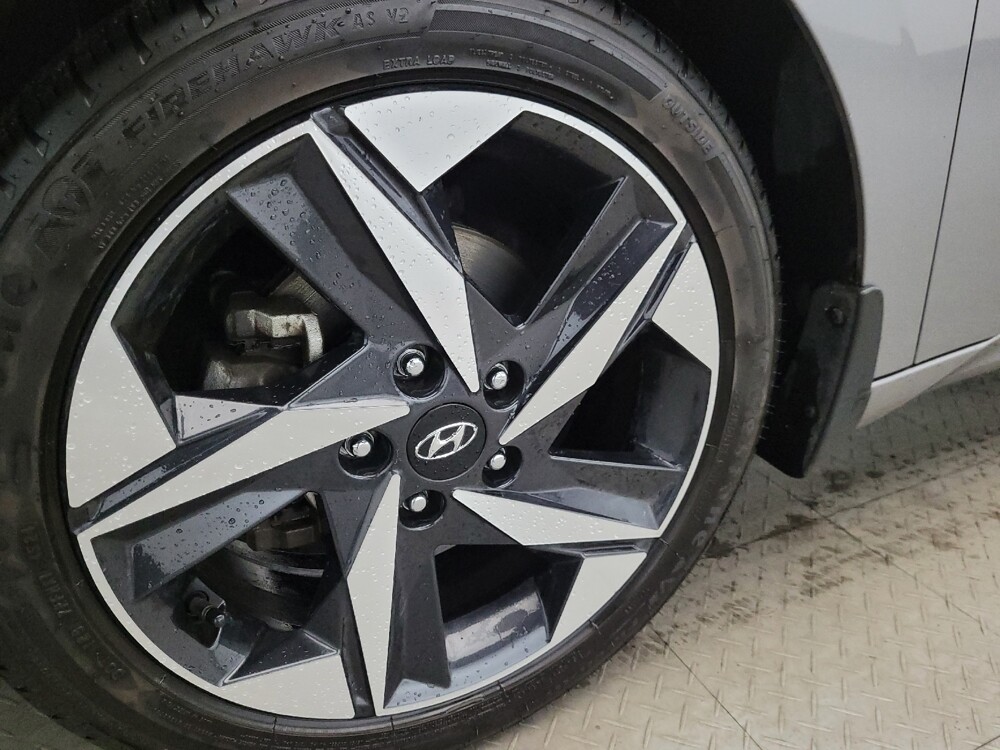 2023 Hyundai Elantra in Pittsburgh, PA 15236 - 18140680 31