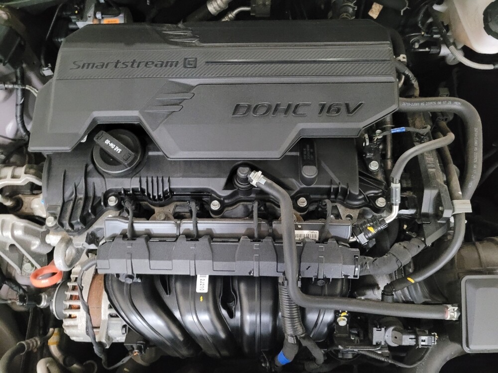 2023 Hyundai Elantra in Pittsburgh, PA 15236 - 18140680 30