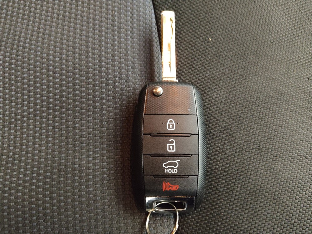 2016 Kia Sportage in Lombard, IL 60148 - 18140684 32