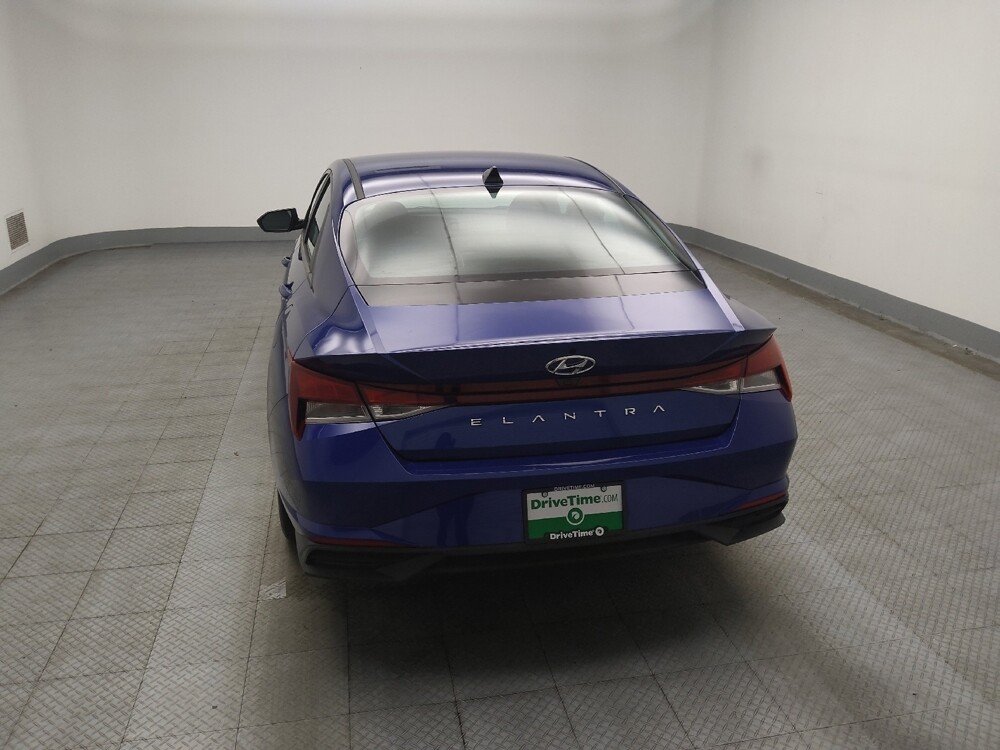 2021 Hyundai Elantra in Lombard, IL 60148 - 18140685 6