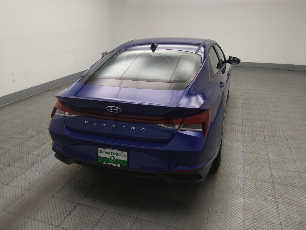 2021 Hyundai Elantra in Lombard, IL 60148 - 18140685 7