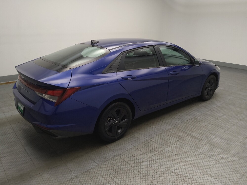2021 Hyundai Elantra in Lombard, IL 60148 - 18140685 10