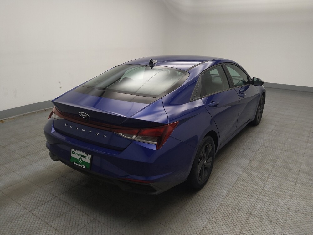 2021 Hyundai Elantra in Lombard, IL 60148 - 18140685 9