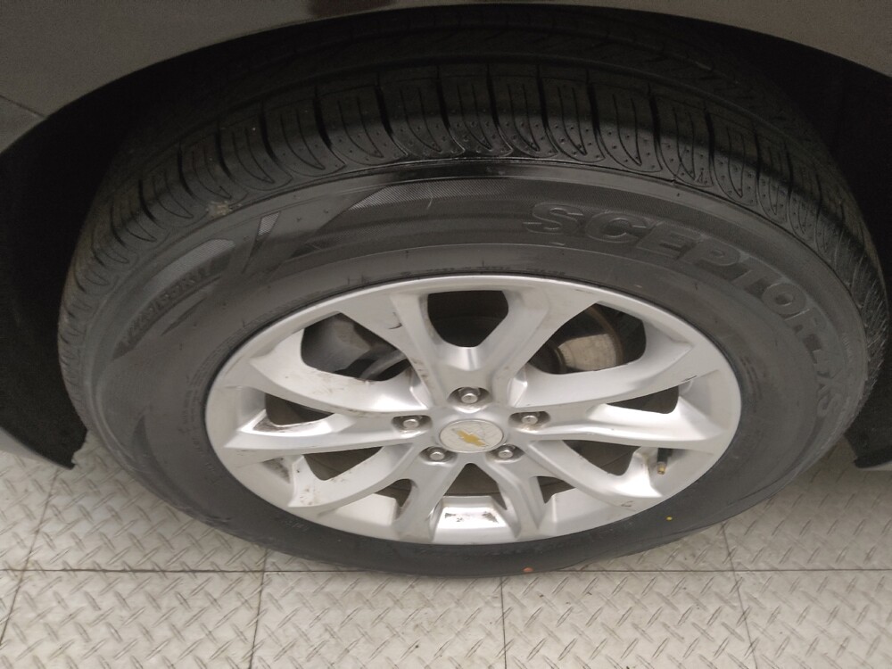 2020 Chevrolet Equinox in Lombard, IL 60148 - 18140686 31