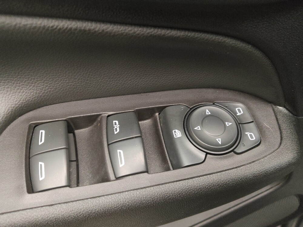 2020 Chevrolet Equinox in Lombard, IL 60148 - 18140686 27
