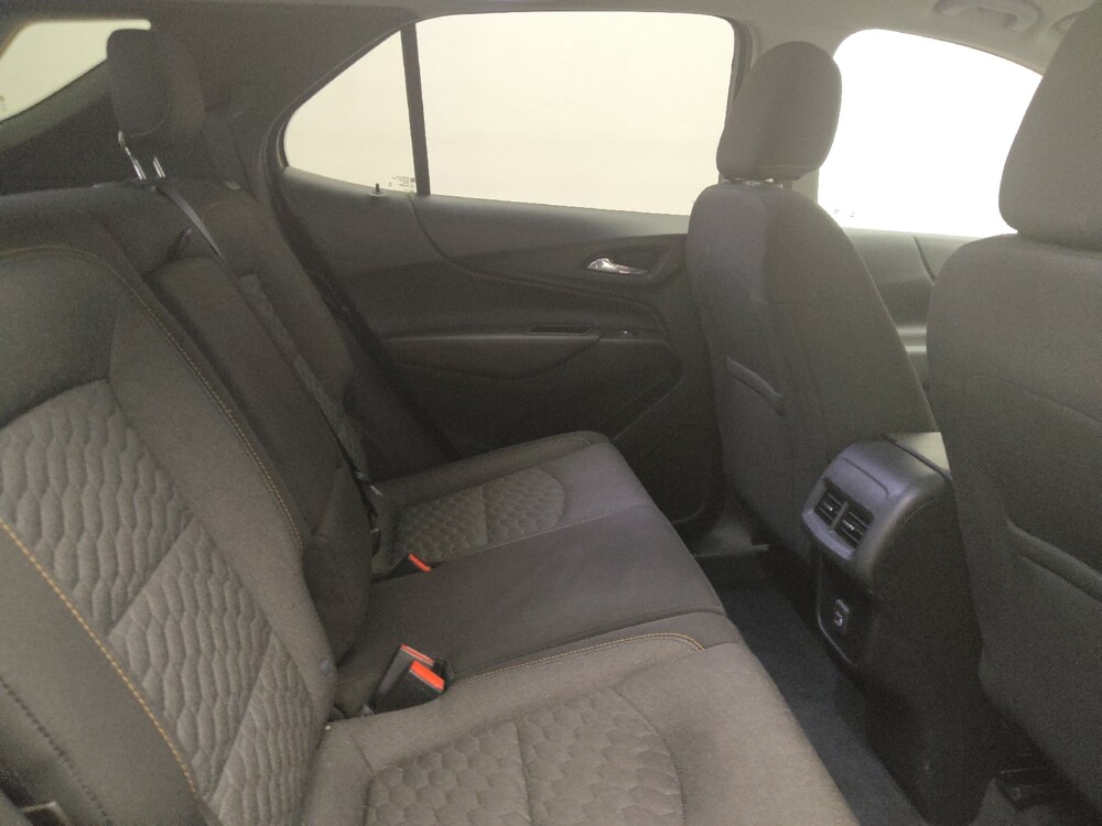 2020 Chevrolet Equinox in Lombard, IL 60148 - 18140686 19