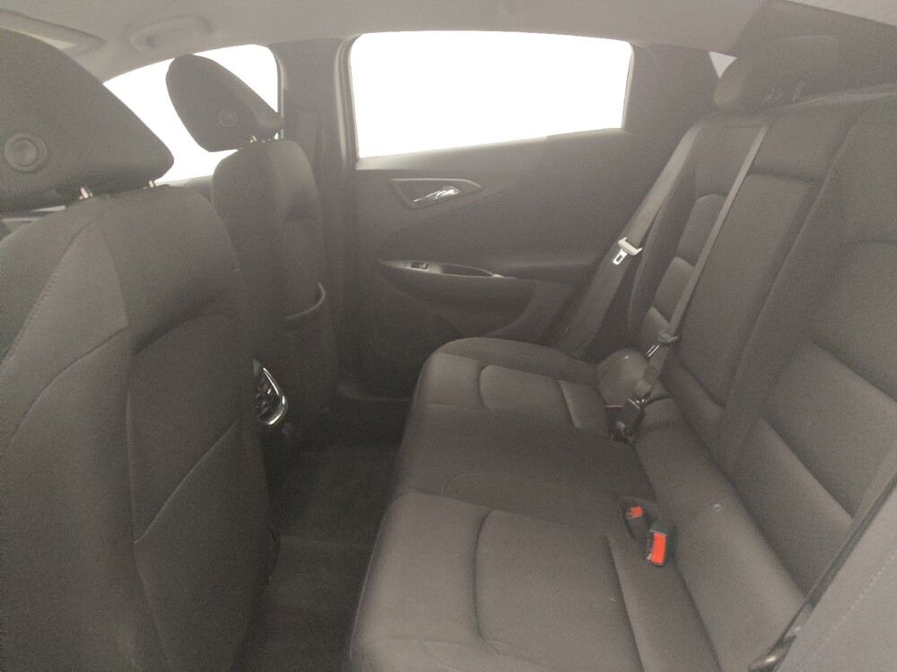 2024 Chevrolet Malibu in Lombard, IL 60148 - 18140687 18