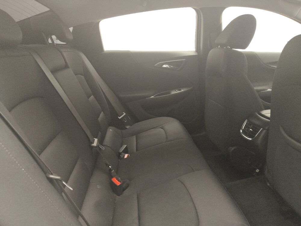 2024 Chevrolet Malibu in Lombard, IL 60148 - 18140687 19