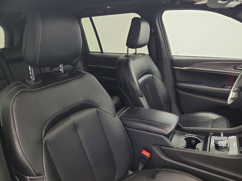 2024 Jeep Grand Cherokee in Greenville, SC 29607 - 18140689 21