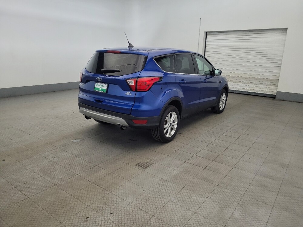 2019 Ford Escape in Richmond, VA 23235 - 18140696 9