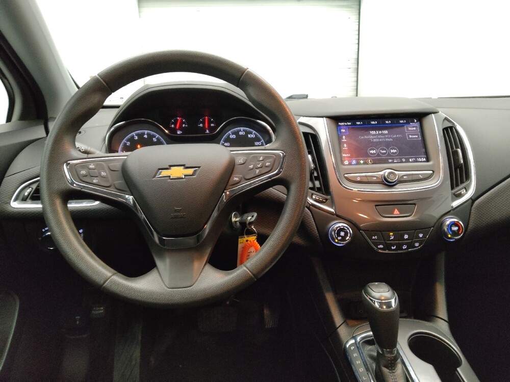 2019 Chevrolet Cruze in Jackson, MS 39211 - 18140700 22
