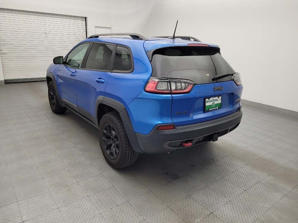 2019 Jeep Cherokee in Salem, VA 24153 - 18140704 5