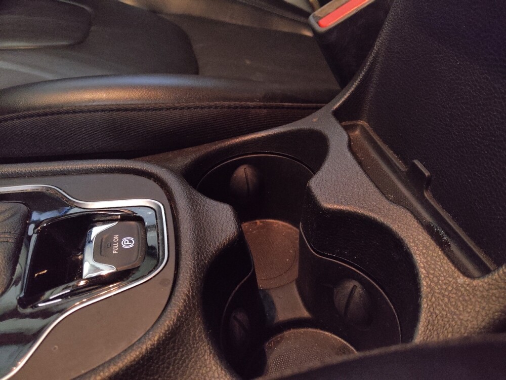 2020 Jeep Cherokee in Pensacola, FL 32505 - 18140709 26