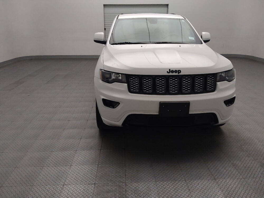 2020 Jeep Grand Cherokee in Tyler, TX 75701 - 18140713 14