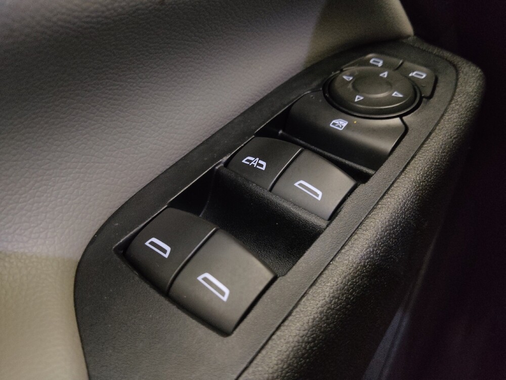 2018 Chevrolet Equinox in Sanford, FL 32773 - 18140720 27