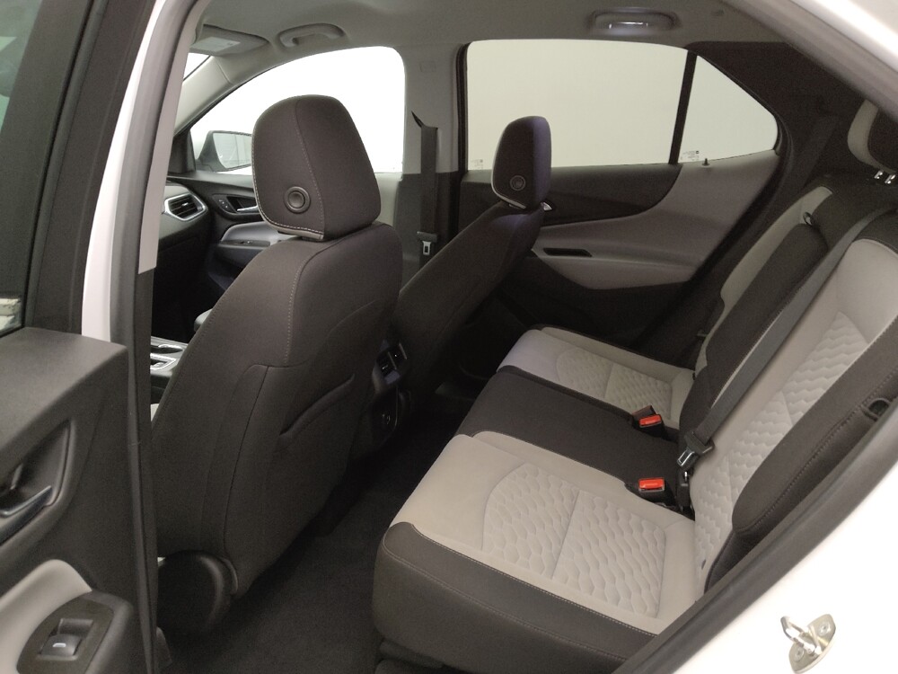 2021 Chevrolet Equinox in St. Louis, MO 63136 - 18140722 18