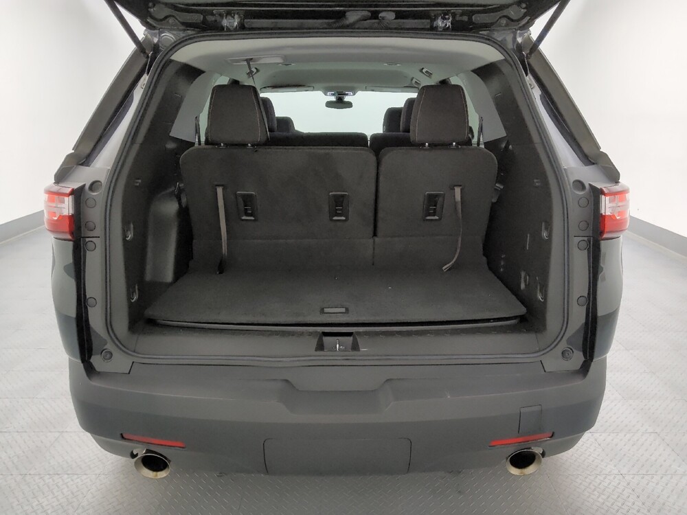 2020 Chevrolet Traverse in Independence, MO 64055 - 18140725 29