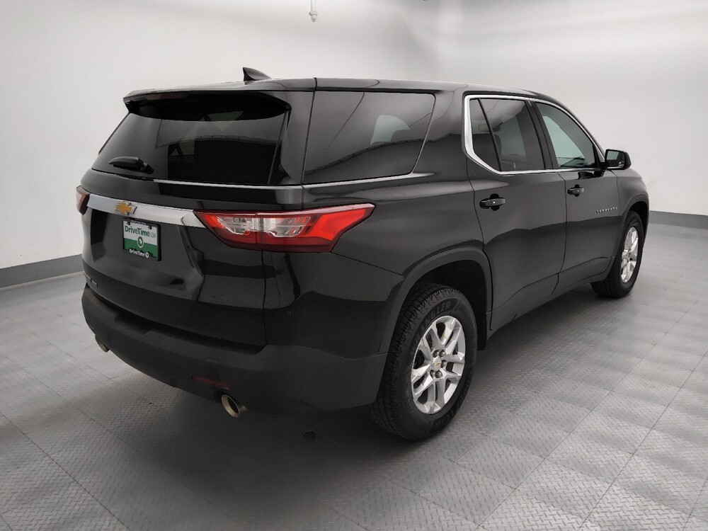 2020 Chevrolet Traverse in Independence, MO 64055 - 18140725 9