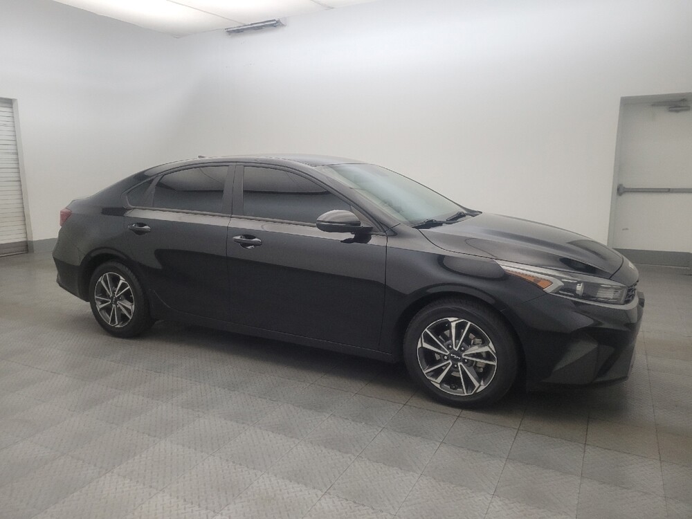 2023 Kia Forte in Phoenix, AZ 85022 - 18140740 11