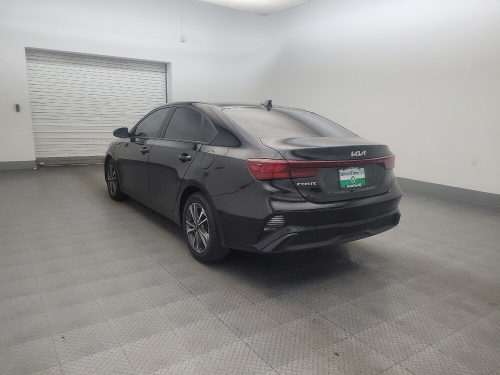 2023 Kia Forte in Phoenix, AZ 85022 - 18140740 5