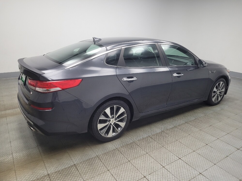 2019 Kia Optima in Highland, IN 46322 - 18140751 10