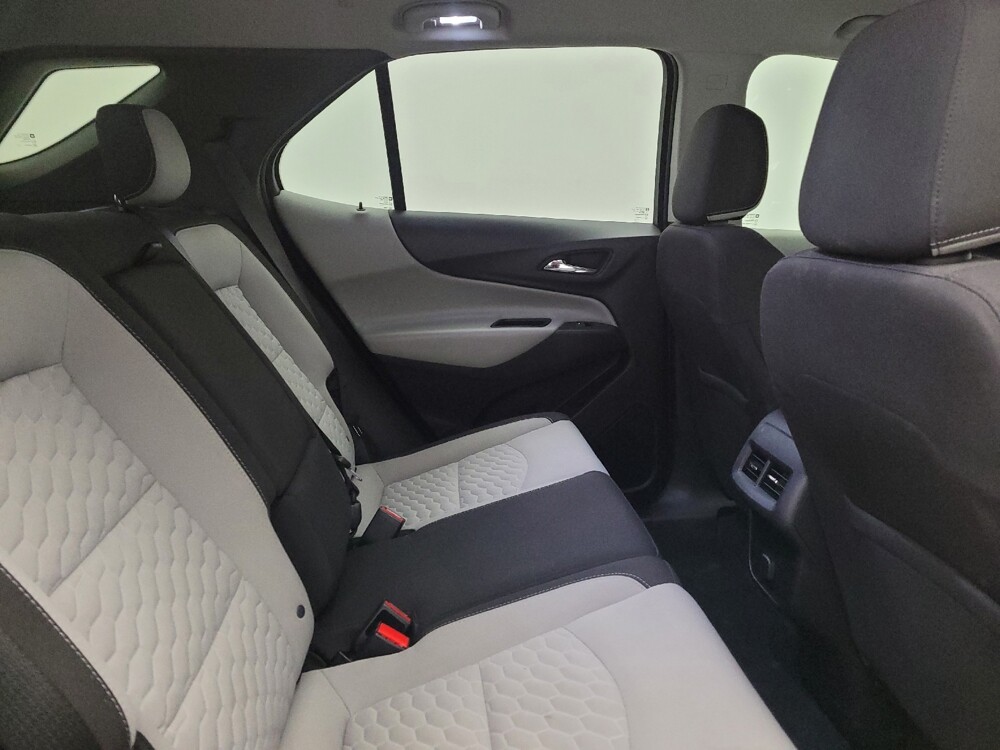 2018 Chevrolet Equinox in Maple Heights, OH 44137 - 18140757 19