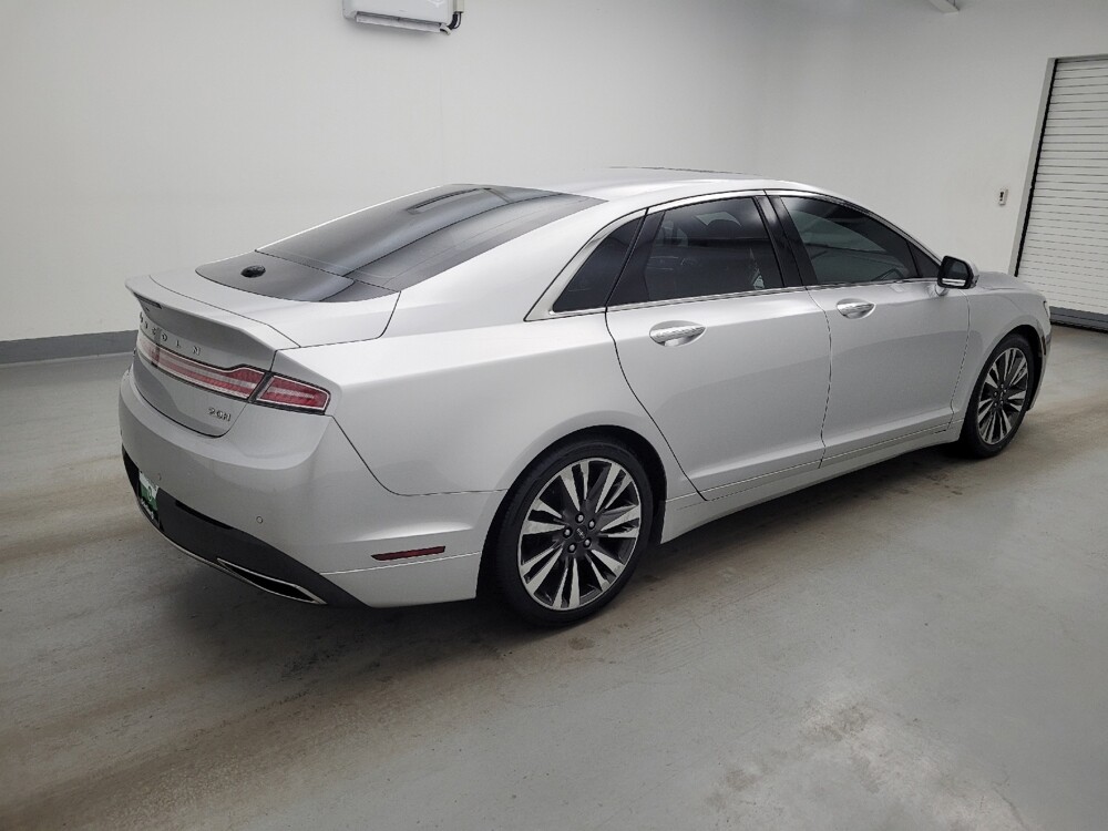 2018 Lincoln MKZ in Maple Heights, OH 44137 - 18140759 10