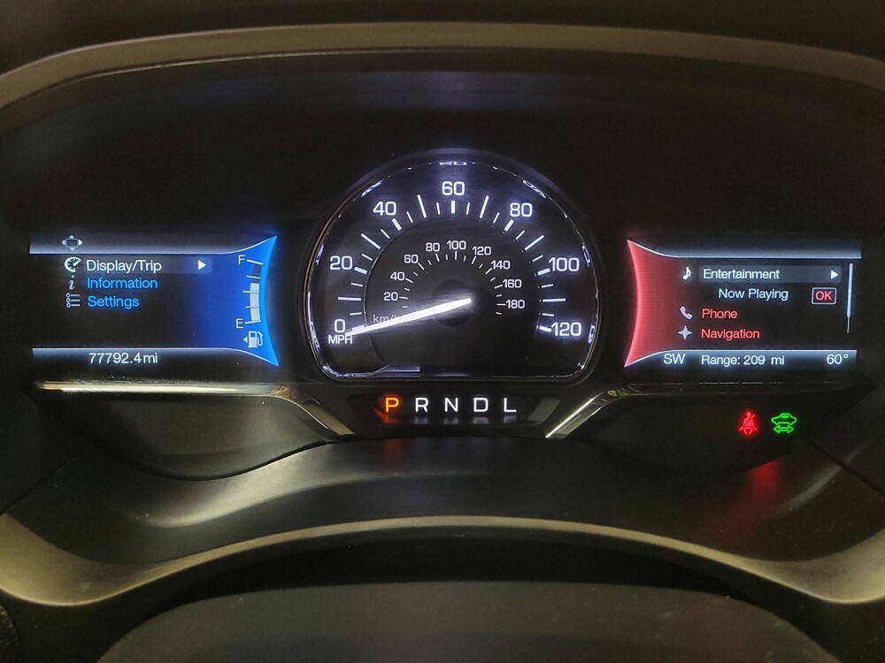 2018 Lincoln MKZ in Maple Heights, OH 44137 - 18140759 23