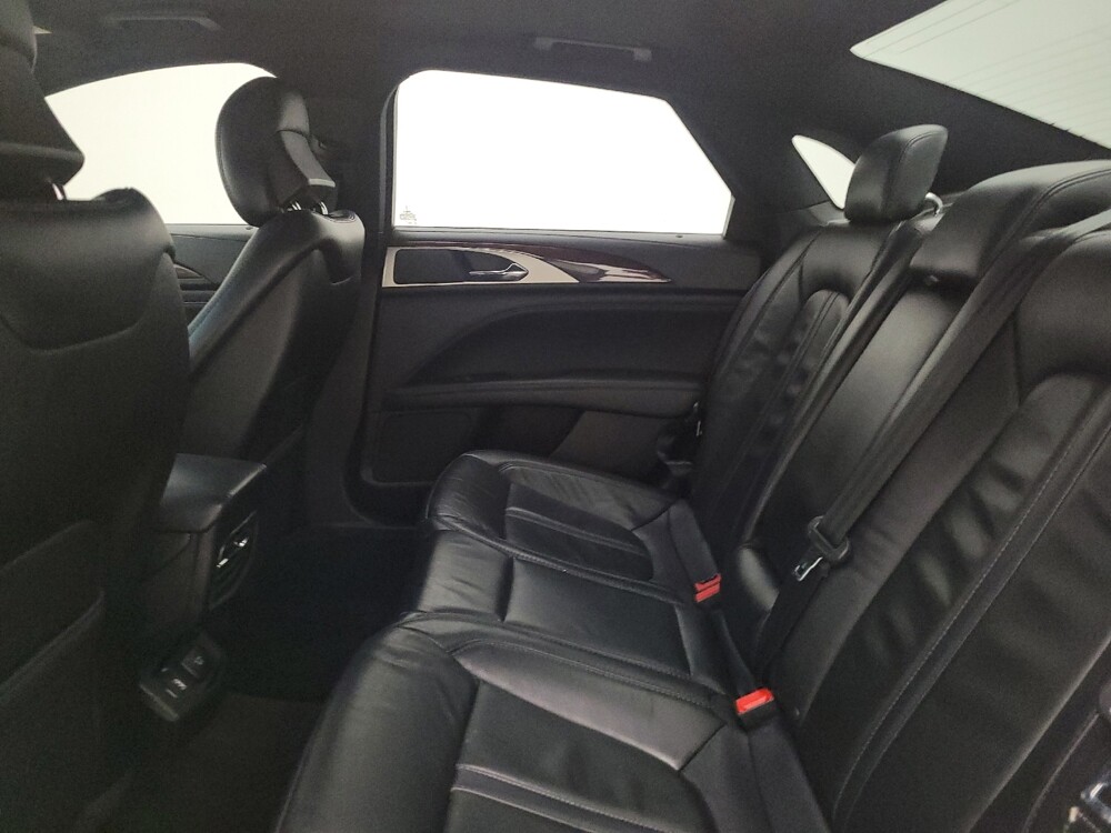 2018 Lincoln MKZ in Maple Heights, OH 44137 - 18140759 18