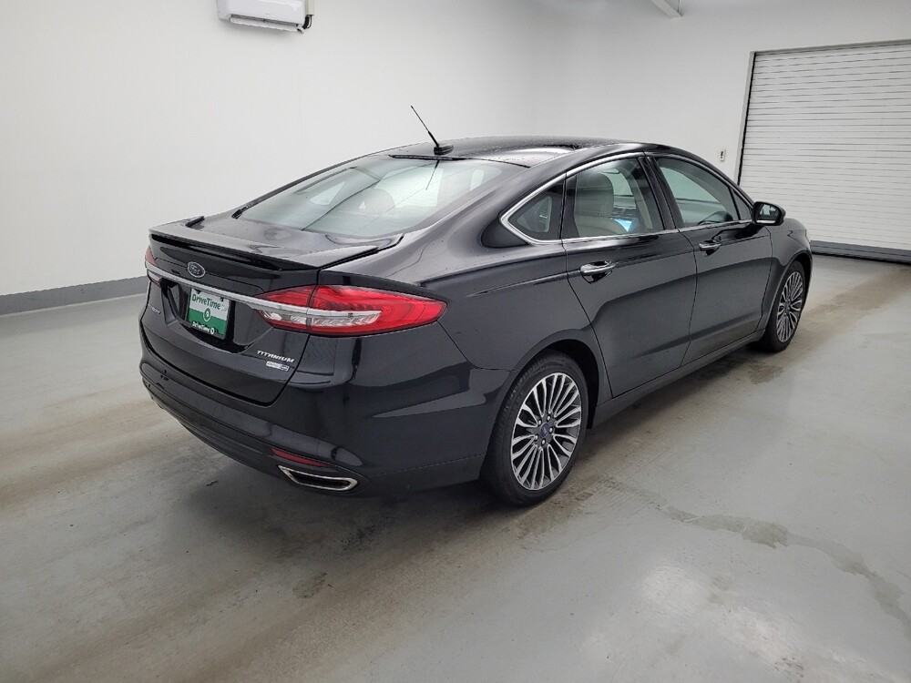 2018 Ford Fusion in Maple Heights, OH 44137 - 18140761 9