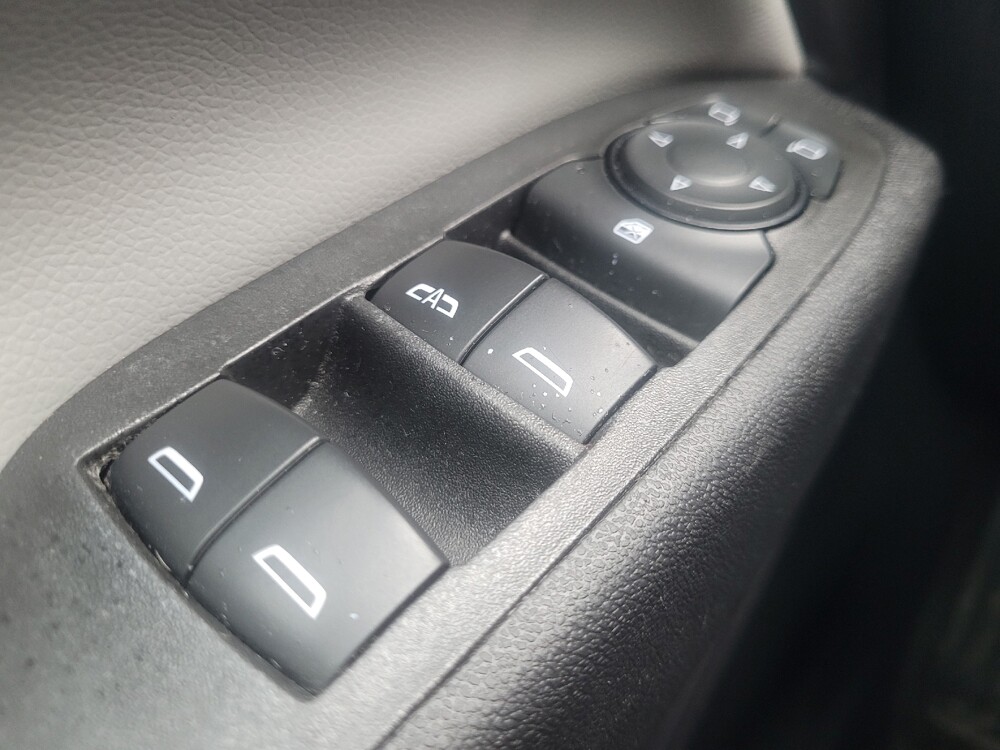 2020 Chevrolet Equinox in Highland, IN 46322 - 18140766 27